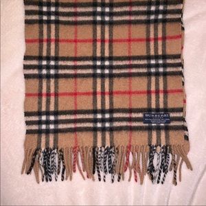 Burberry Scarf!!! REAL!! Authentic!!!